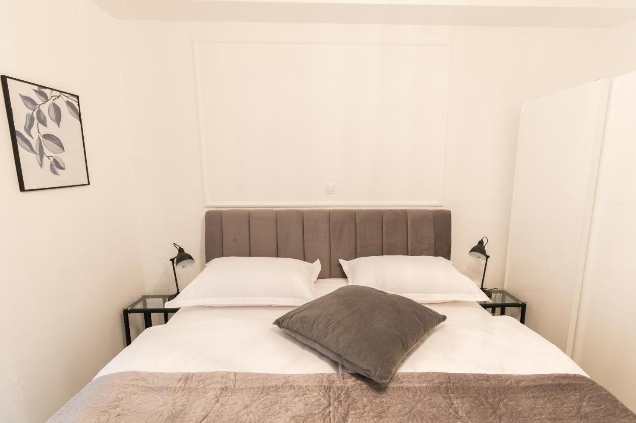 Luxury Rooms With Balcony Задар Экстерьер фото